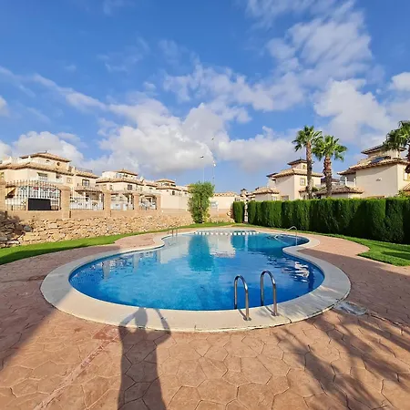 Сasa de vacaciones Schoenes Casa Juan Mit Pool Dehesa de Campoamor (Orihuela Costa)
